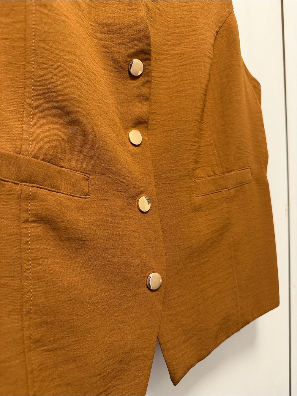 90s style Rachel Zoe Brown Tailored Gold Button Front Vest Waistcoat Size 12 - Picture 3 of 7